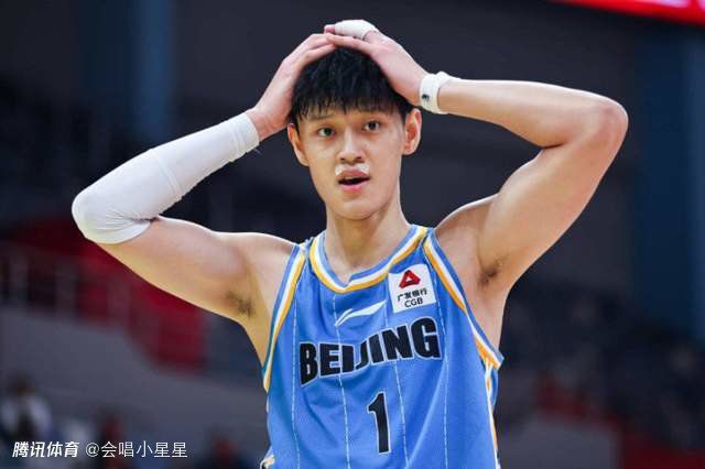 郑欣宜男友Mark去年夺得十公里赛男子组冠军,今年再度蝉联冠军。