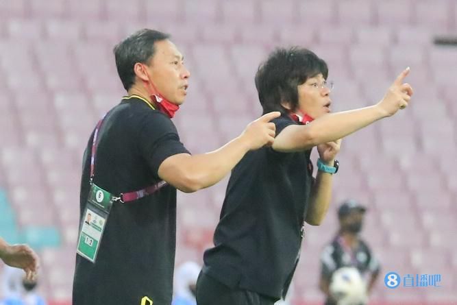 本·阿弗莱克❤詹妮弗·洛佩兹领证 2022-07-18 据外媒报道,当地时间7月17日,詹妮弗·洛佩兹通过新闻邮件发布一封信,宣布自己已经与本·阿弗莱克结婚了。