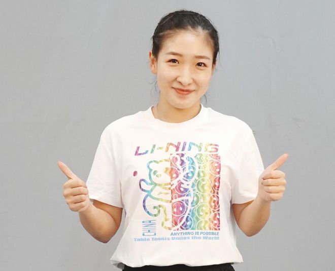 片中，林月明与朝鲜阿玛尼之间以一碗白粥相系的善意交汇，这又是一份超越国界的大爱。