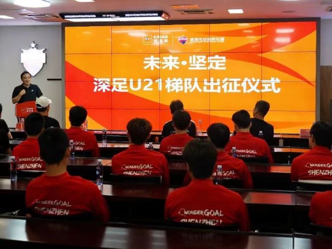 《我的天才女友》第四季曝预告 定档9月9日上线 2024-08-09 近日，意大利剧集《我的天才女友》公布第四季先导预告。