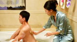 近几年，有越来越多的女性导演带着她们的故事登上大银幕，比如《爱情神话》《好东西》的导演邵艺辉、《我的姐姐》的导演殷若昕、《过春天》的导演白雪等等。