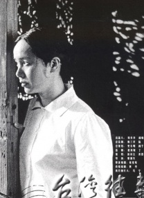 周迅助推青年摄影师 展现多面时尚魅 裘德·洛希望继续拍《神奇动物》：会一直等待 大片推荐 >> 动作 悬崖之上 8.2 暗藏汹涌谍战传奇 剧情 山河披锦绣 7.5 退耕还林脱贫致富 历史 大决战之淮海 9.0 抗战经典淮海战役 大决战之辽沈 改变历史史诗战略 剧情 免费 6.7 当代青年创业故事 爱情 漂亮的女邻居 7.5 三男子倾心一村姑 | | | | | | 电影频道节目中心官方网站 意见反馈 手机浏览精彩资讯 返回顶部 | (1/0) | (2/9) 组图： 重新播放 大图播放 猜你喜欢CCTV6 VIP影院 搜索 电影 星闻 独家 更多 专题 图片 视频 滚动 首页 新闻 大片 影库 CCTV6 VIP影院 客户端 电影网>新闻>明星资讯 哈维·韦恩斯坦起诉亲弟弟：挪用公款导致公司破产 时间：2025.IC photo供本网专稿，任何网站、报刊、电视台未经IC photo许可，不得部分或全部转载 标签： 哈维·韦恩斯坦韦恩斯坦韦恩斯坦事件 ： 相关新闻 《她说》曝中字预告 聚焦韦恩斯坦性骚扰事件调查2022-07-15 《她说》拍韦恩斯坦丑闻 凯瑞·穆里根演调查记者2021-06-08 韦恩斯坦狱中新冠肺炎测试呈阳性 此前被判刑23年2020-03-23 《柯莱特》编剧写韦恩斯坦故事剧本 聚焦女性记者2019-10-24 哈维·韦恩斯坦事件影片进展 朱莉亚·加纳或主演2018-12-14 哈维·韦恩斯坦事件将登银幕 德·帕尔玛改编执导2018-06-04 索尼影业终于拿下昆汀新片版权 走R级电影路线2017-11-20 影响进一步扩大 韦恩斯坦丑闻事件波及昆汀新片2017-10-30 热门新闻 食物和爱都不可辜负！